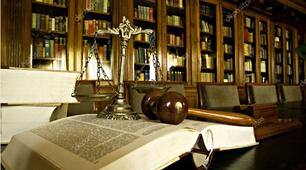 081 Criminal Law. Civil Law. In a Courtroom.