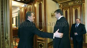 Суспільно-політичне життя України. Президенство В.Ющенка та В.Януковича