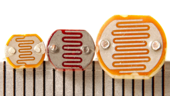 04007jbl-7c7c-351x198.png