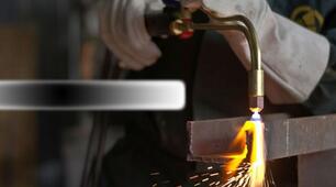 Обладнання і технологія газового зварювання та різання металів