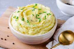 Easy Microwave Mashed Potatoes Recipe