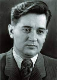 Олесь Гончар - великий український письменник, який став класиком світової літератури