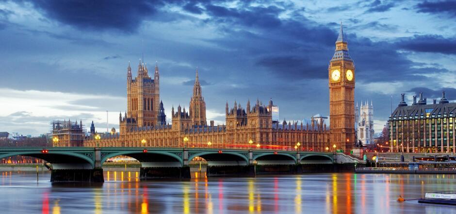 London by Rail - London Train Vacations | Railbookers