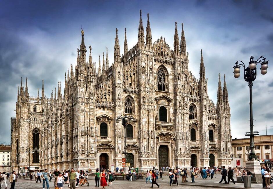 https://www.moyaeuropa.com.ua/wp-content/uploads/Milano-Doomo-%D0%9C%D1%96%D0%BB%D0%B0%D0%BD-%D0%A1%D0%BE%D0%B1%D0%BE%D1%80-%D0%94%D1%83%D0%BE%D0%BC%D0%BE-hdr-1024x710.jpg