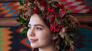 І. Котляревський. П’єса  “Наталка Полтавка”. Колоритні образи твору. Наталка як уособлення кращих рис української жінки. Пісні у творі