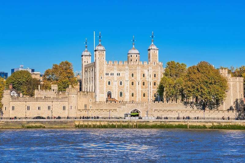 Tower of London - One of London's Most Iconic Historical Landmarks – Go Guides