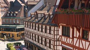 NÜRNBERG  Lesen