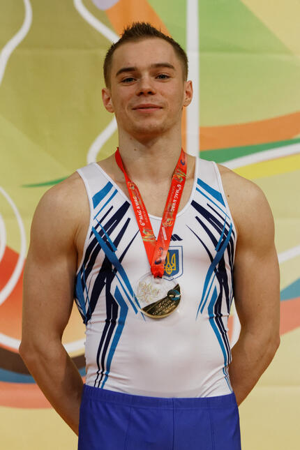 04013l4d-c3fb-430x645.jpg