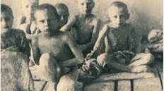 Презентація " УСРР на початку 1920-х рр.  Масовий голод  1921—1923 рр.  Запровадження непу."