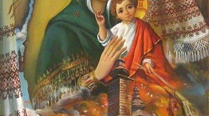 У куточку під горищем у святкових рушниках