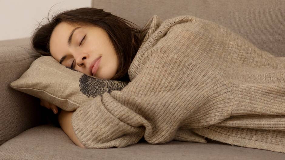 How To Take A Nap & Not Mess With Your Sleep | Glamour UK