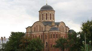 Архітектурні перлини України. 