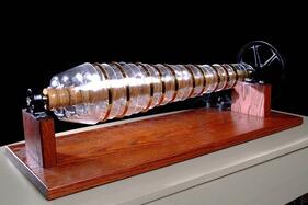 0401cuh6-fd86-281x187.jpg