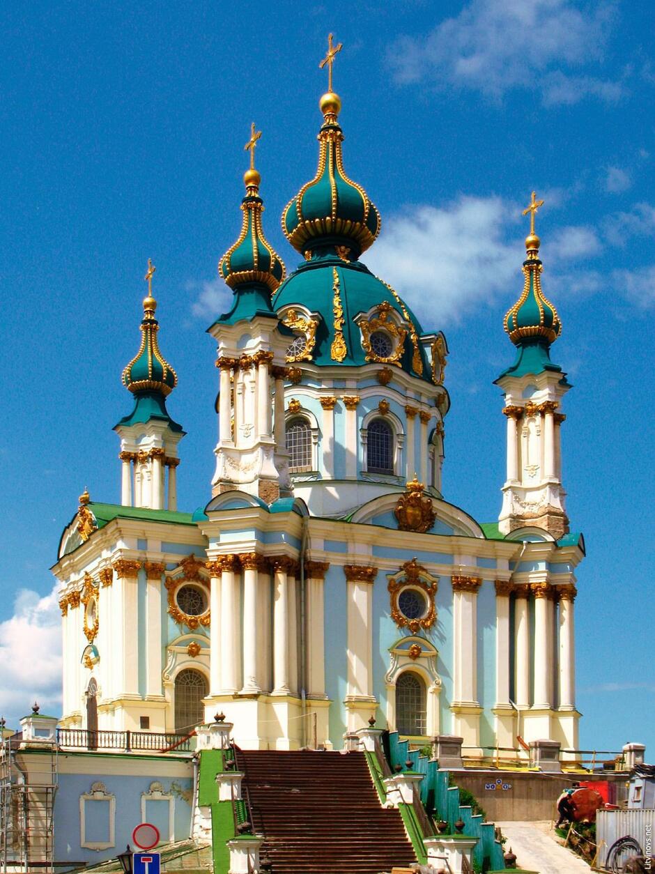 0401faqg-72d0-940x1254.jpg