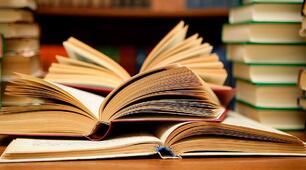 Form 8. Lesson 55. At the library. (pp. 127-129)