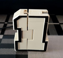 0401gq6u-884d-218x200.png