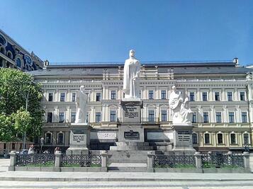 0401gx1c-bf52-357x267.jpg