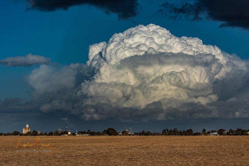 EarthSky | Storm cell over Australia