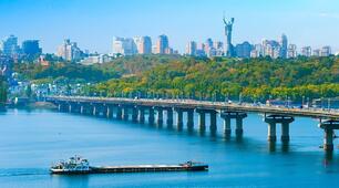 Узагальнення до розділу 3. Україна - світові, світ - Україні.