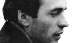Але щастя твоє ще довго голубіло з очей у всіх.