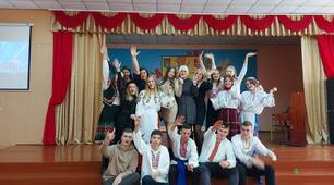 Літературно - музична композиція " День Учителя"