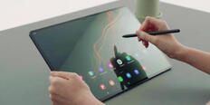 Samsung's giant 14.6-inch Android tablet has a Macbook-style display notch | Ars Technica