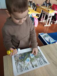 0401q4ds-18f9-197x263.jpg