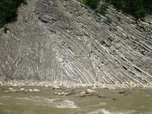 0401qpfy-fb2f-216x162.jpg