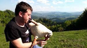 Ukrainian bagpipe. Дуда. Волинка. - YouTube