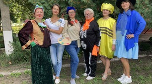 Історія про те, як діти картину малювали. Сценарій розваги до Дня Знань.