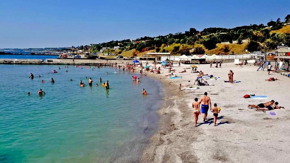 Море в Одесі 2021 - вода у Чорному морі забруднилася через дощі » Слово і Діло