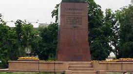 Скульптура  України: від еклектики  до сучасності