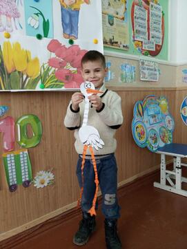 04022f55-7fd3-271x362.jpg