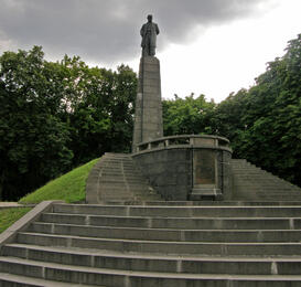 04022v99-2763-273x260.jpg