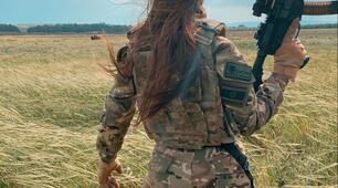 Вірші на військову тематику.