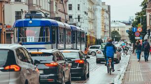 Організація ,регулювання і пріоритети дорожнього руху.
