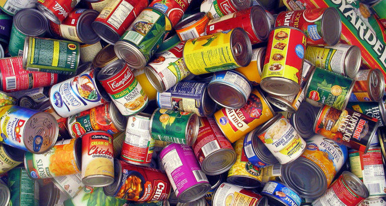 Згідно з даними BBC News, часте вживання продуктів, що містять консерванти, підвищує ризик виникнення депресії