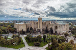 04029474-e275-263x174.jpg