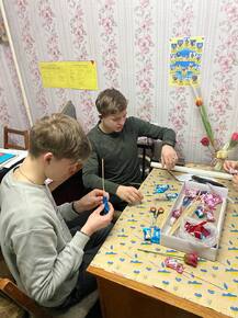 0402cdum-17ee-217x290.jpg