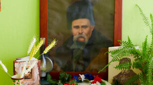 Ми Шевченка діти малі...