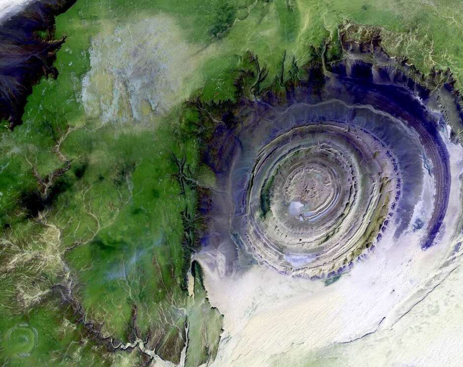 37 неземних місць на Землі