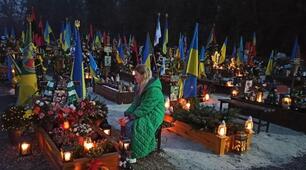 Сумно так лунають дзвони...