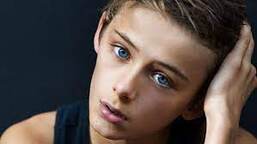 Как выглядит самый красивый юноша в мире? | Crazy.casa