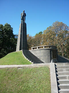 0402vxz9-65e9-240x320.jpg