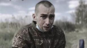 Такого яблука, здається, ще не їв.  Воно так пахне мамою і домом