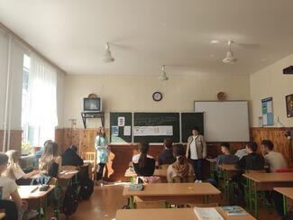 04030g3j-e6db-325x244.jpg