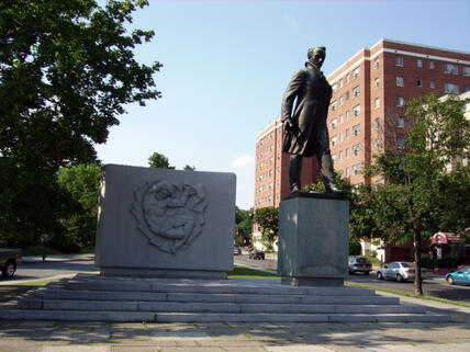 04032wkm-b6a1-428x321.jpg