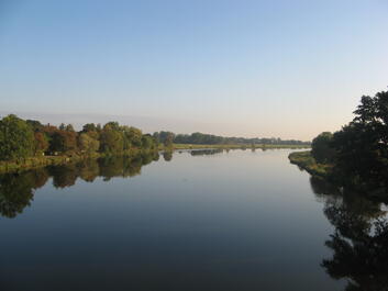04036ezy-7de7-353x265.jpg