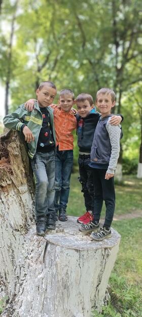 04037by0-4168-280x622.jpg