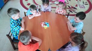Дослідно - експериментальна діяльність: "Великі відкриття маленьких дослідників" 